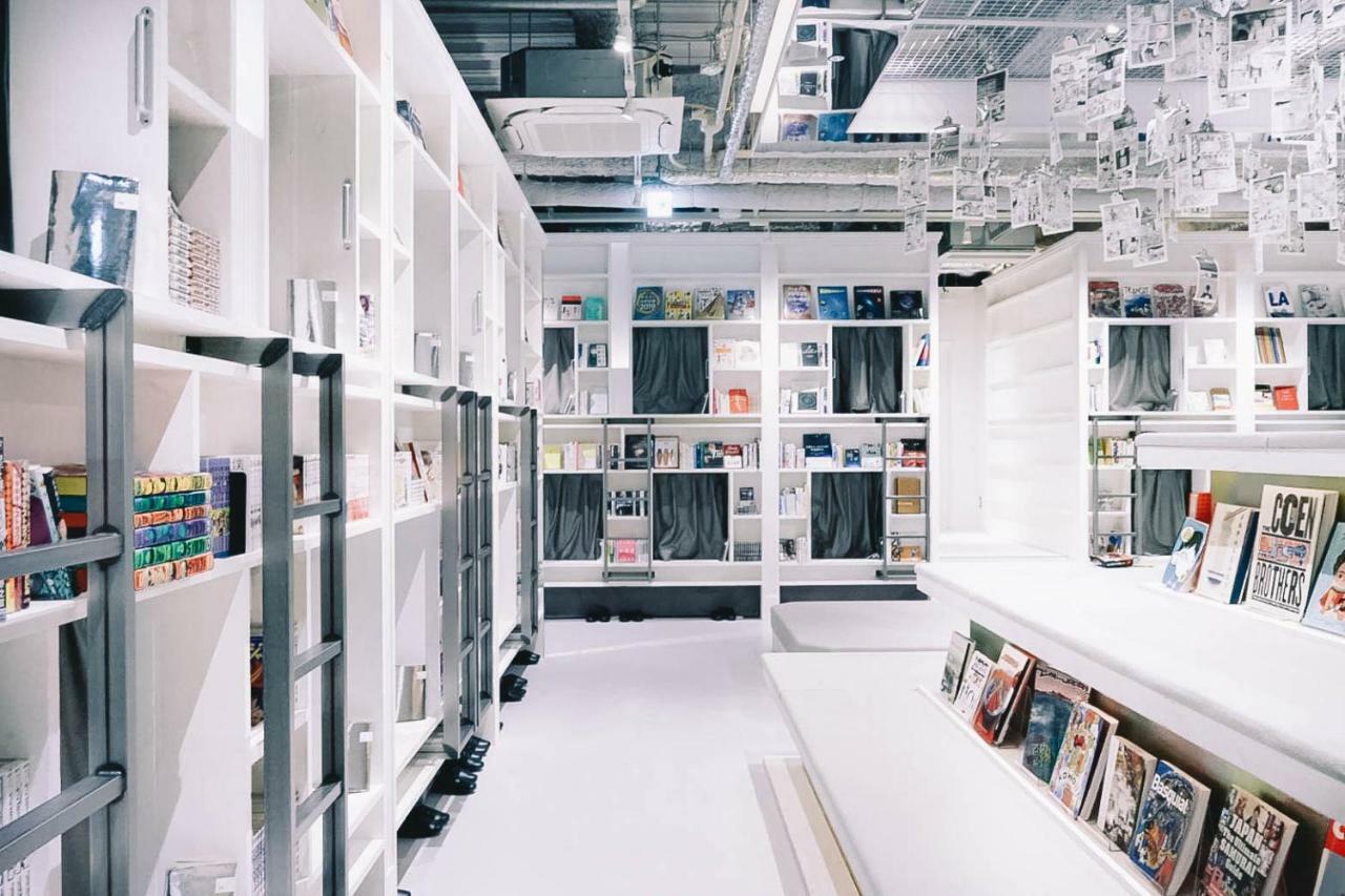 Book And Bed Tokyo Shinsaibashi Hostel Osaka Exterior photo